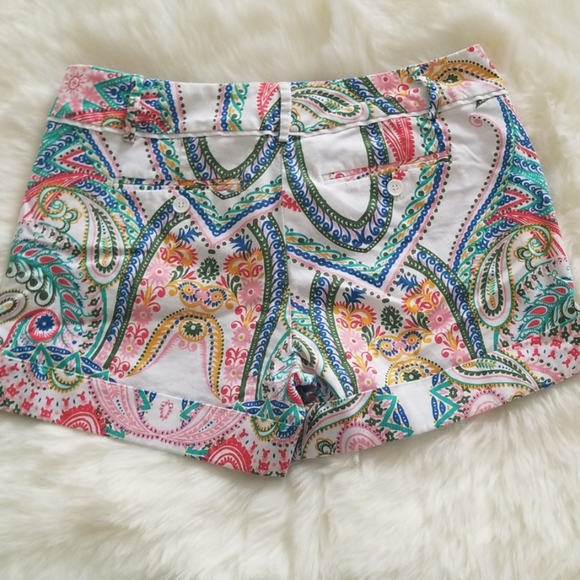 Shorts - Picture 2 of 6